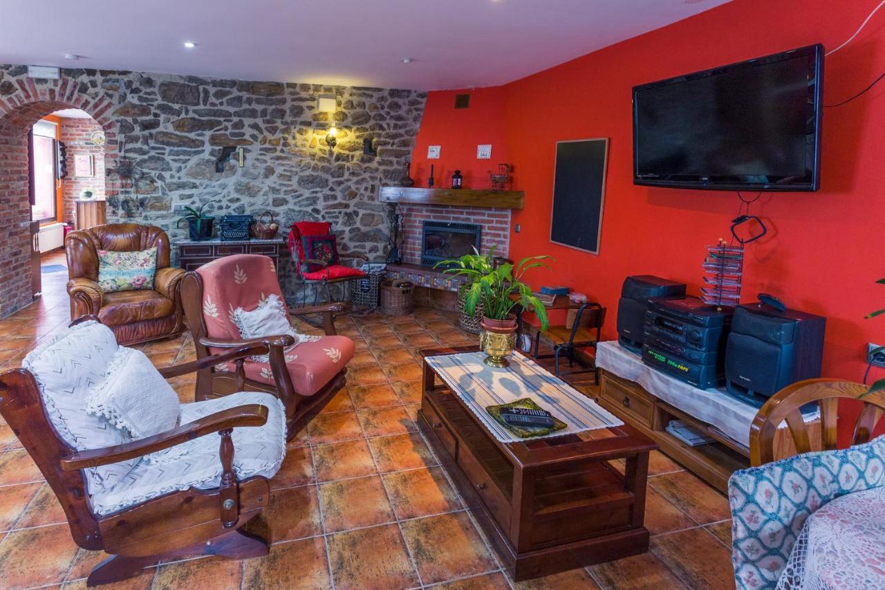 Holiday home Casa La Escuela